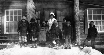 Mary and children at the Hudson Stuck Memorial Hospital, September 1924.